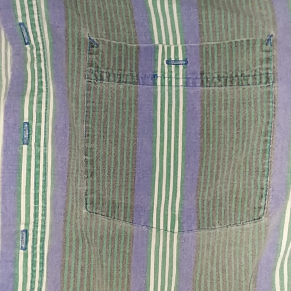 Button Up - Picture 4 of 4